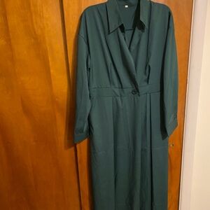 Elegant Green Women's Dress